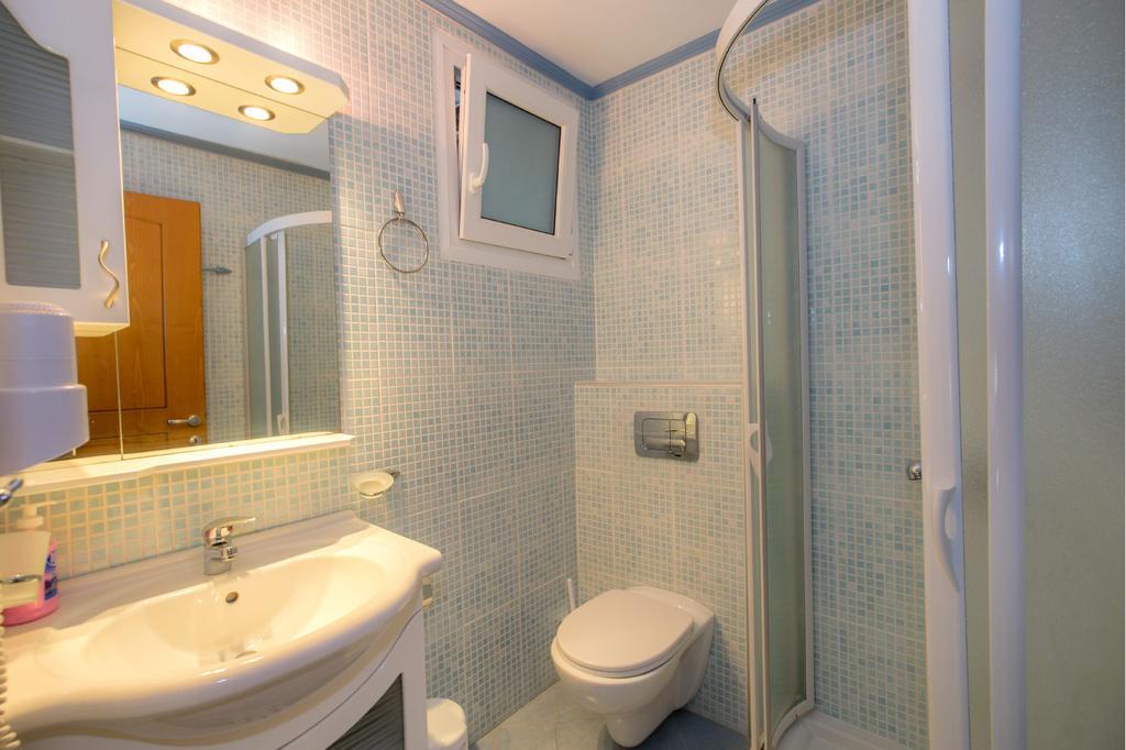 Balkan House بوتوس المظهر الخارجي الصورة