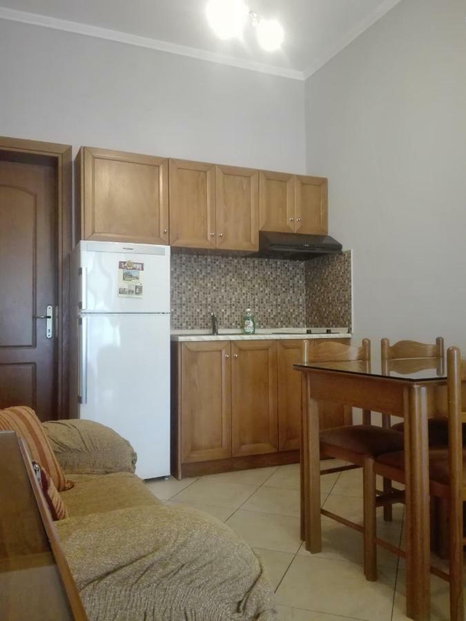 Balkan House بوتوس المظهر الخارجي الصورة